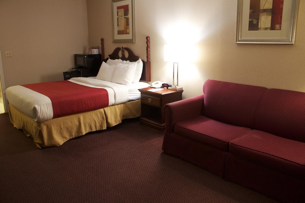 Plaza Hotel & Suites - โอแคลร์ ภายนอก รูปภาพ